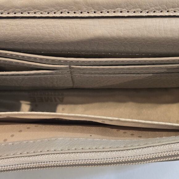 Aimee Kestenberg Quilted Beige Leather Convertible Crossbody Clutch Organizer - Picture 14 of 14